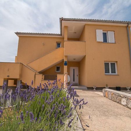 Apartments Sanjin Kornić Εξωτερικό φωτογραφία